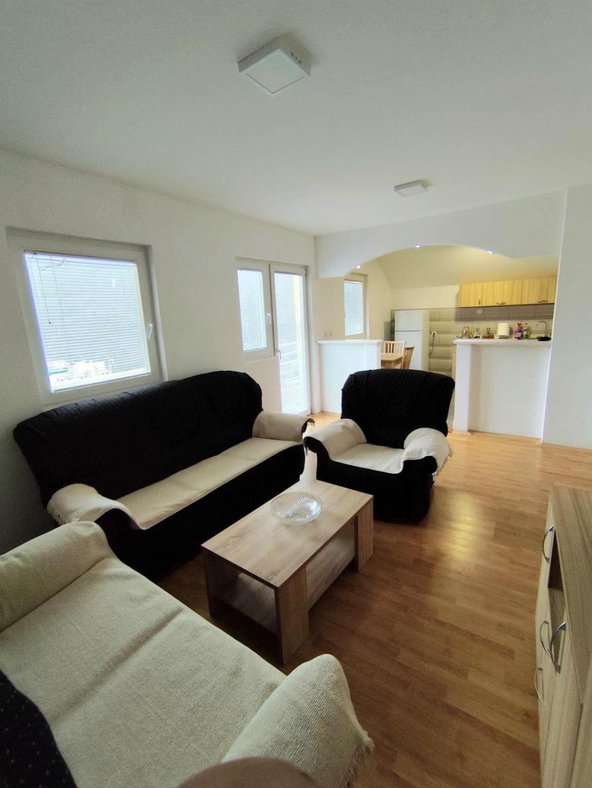 Apartman Ognjenovic Lägenhet Plužine Exteriör bild